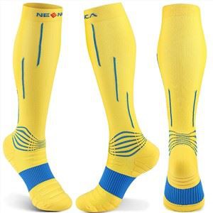 Ny design Knehøye basketballsokker